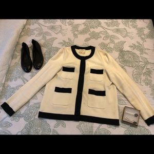 Looks like Chanel but it is from Kate Spade ♠️